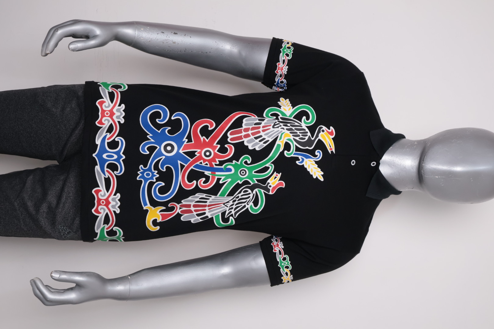 Polo Dayak Tingang Kelakai Abdul Combed 24s Hitam (Pendek)